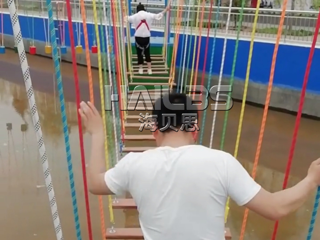 水上拓展項目