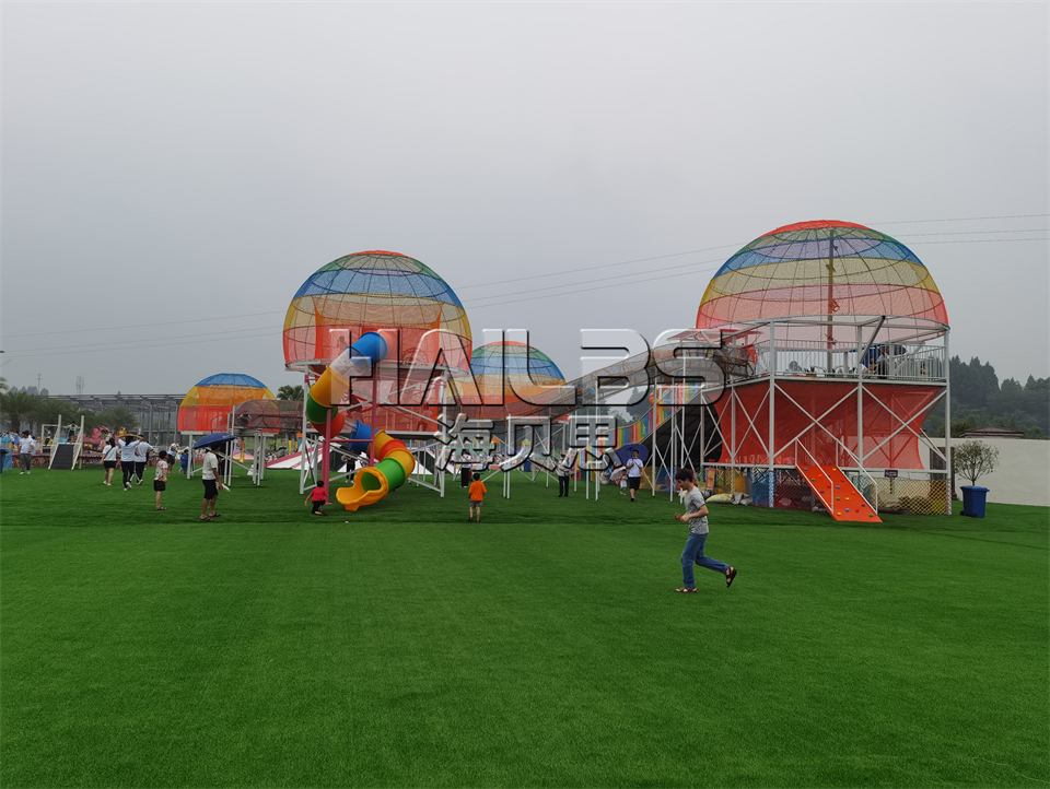 非標(biāo)定制游樂前景