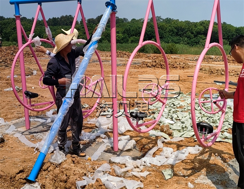 湖北武漢無(wú)動(dòng)力樂(lè)園施工現(xiàn)場(chǎng)