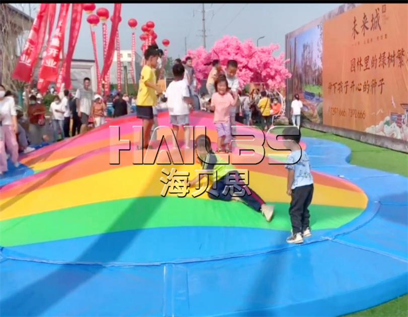 山東聊城無動力樂園經(jīng)營現(xiàn)場