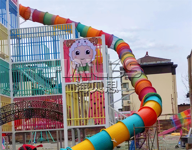山東淄博無動力親子樂園施工現(xiàn)場